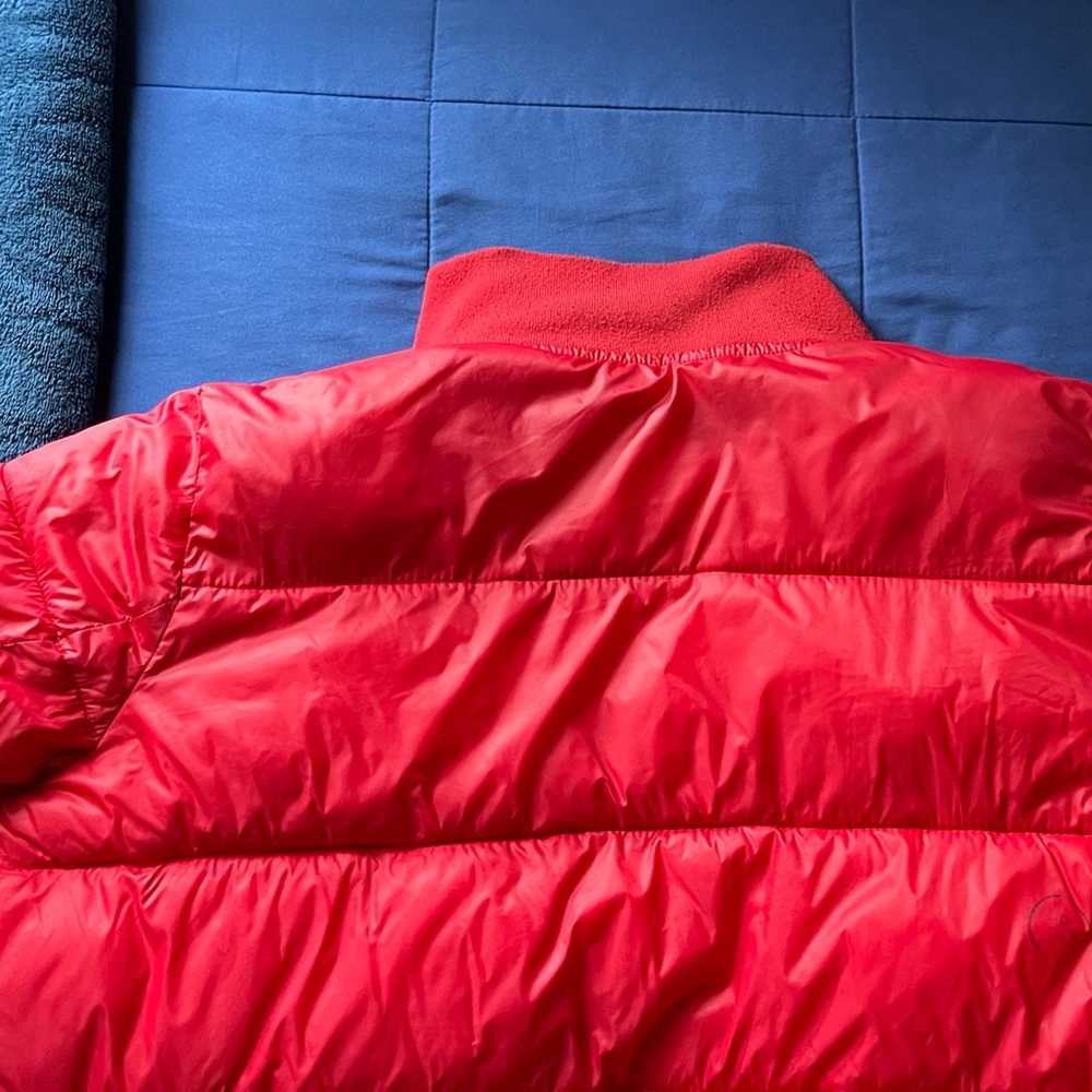 Women’s Gap Jacket (Red) - Picture 6 of 7